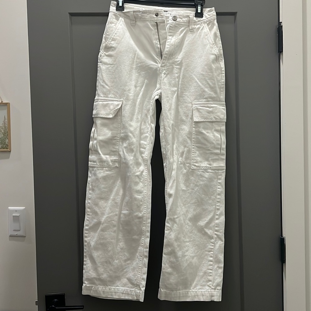 Cotton On - White Cargo Pants